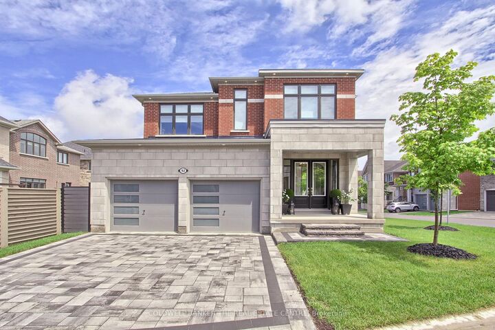 Property Photo: 92 Maple Fields Circle ON L4G 0P5