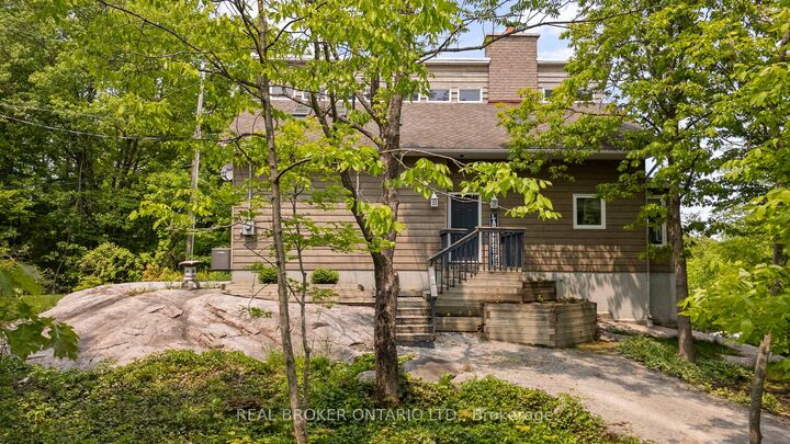 Property Photo:  2043 Beman Point Lane  ON L0K 1E0 