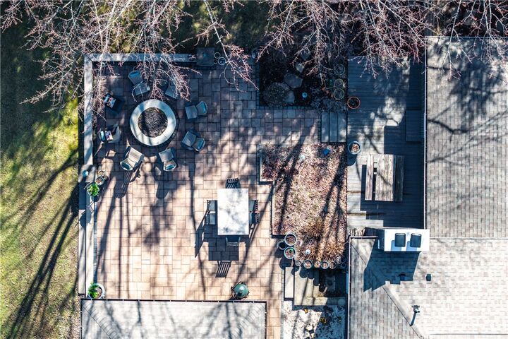 Property Photo:  469 Mars Valencia Road  PA 16059 