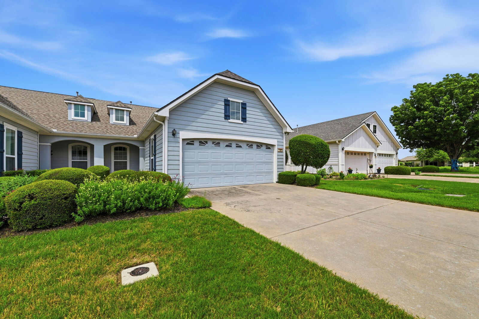 Property Photo: 120 Bowie Circle TX 78633