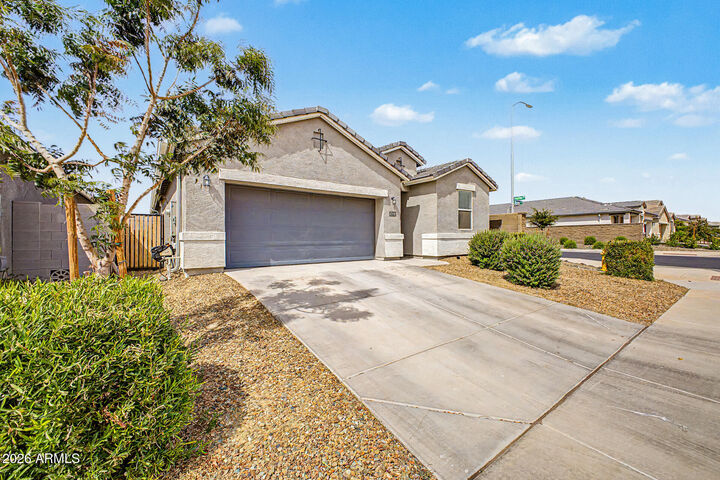 Property Photo: 3310 W Seaver Avenue AZ 85120