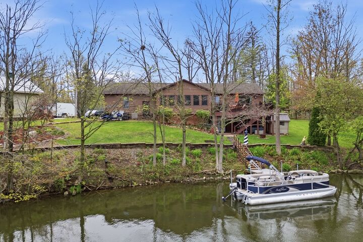 Property Photo:  1264 Tupelo Lane  OH 44287 