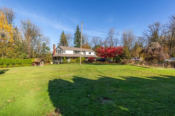Property Photo: 25339 76 Avenue BC V4W 1V1