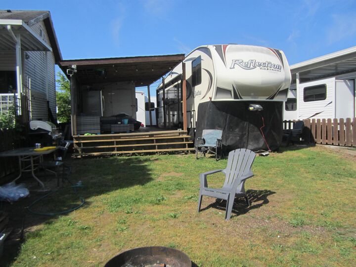 Property Photo: 8400 Shook Road 159 BC V2V 7L3