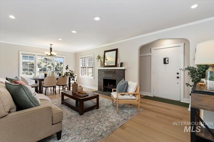 Property Photo:  2208 W State Street  ID 83702 