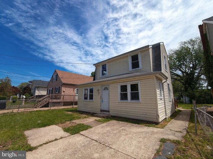 Property Photo: 7 Carver Street MD 21401