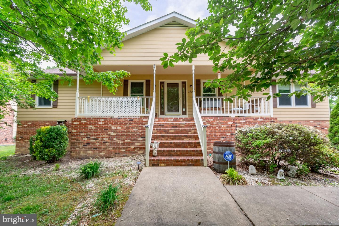Property Photo:  3906 Doran Road  VA 22407 