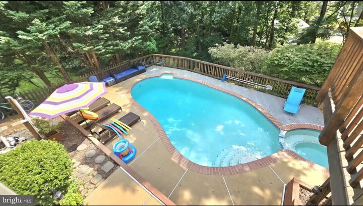 Property Photo:  13676 Andorra Drive  VA 22193 