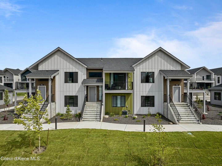 Property Photo:  1227 E Millworx Loop  ID 83854 