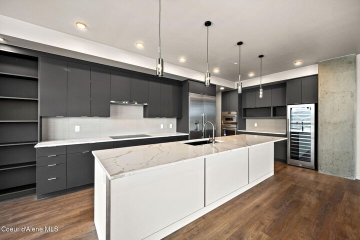 Property Photo:  116 S 3rd St 804  ID 83814 
