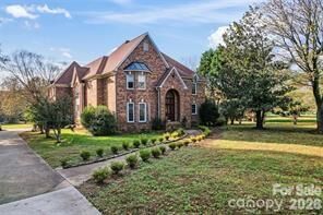Property Photo:  431 Walden Trail  NC 28173 