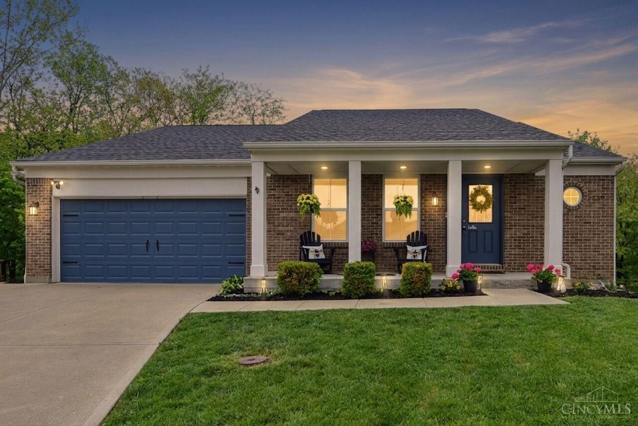 Property Photo:  4223 Hunting Hawk Drive  OH 45036 