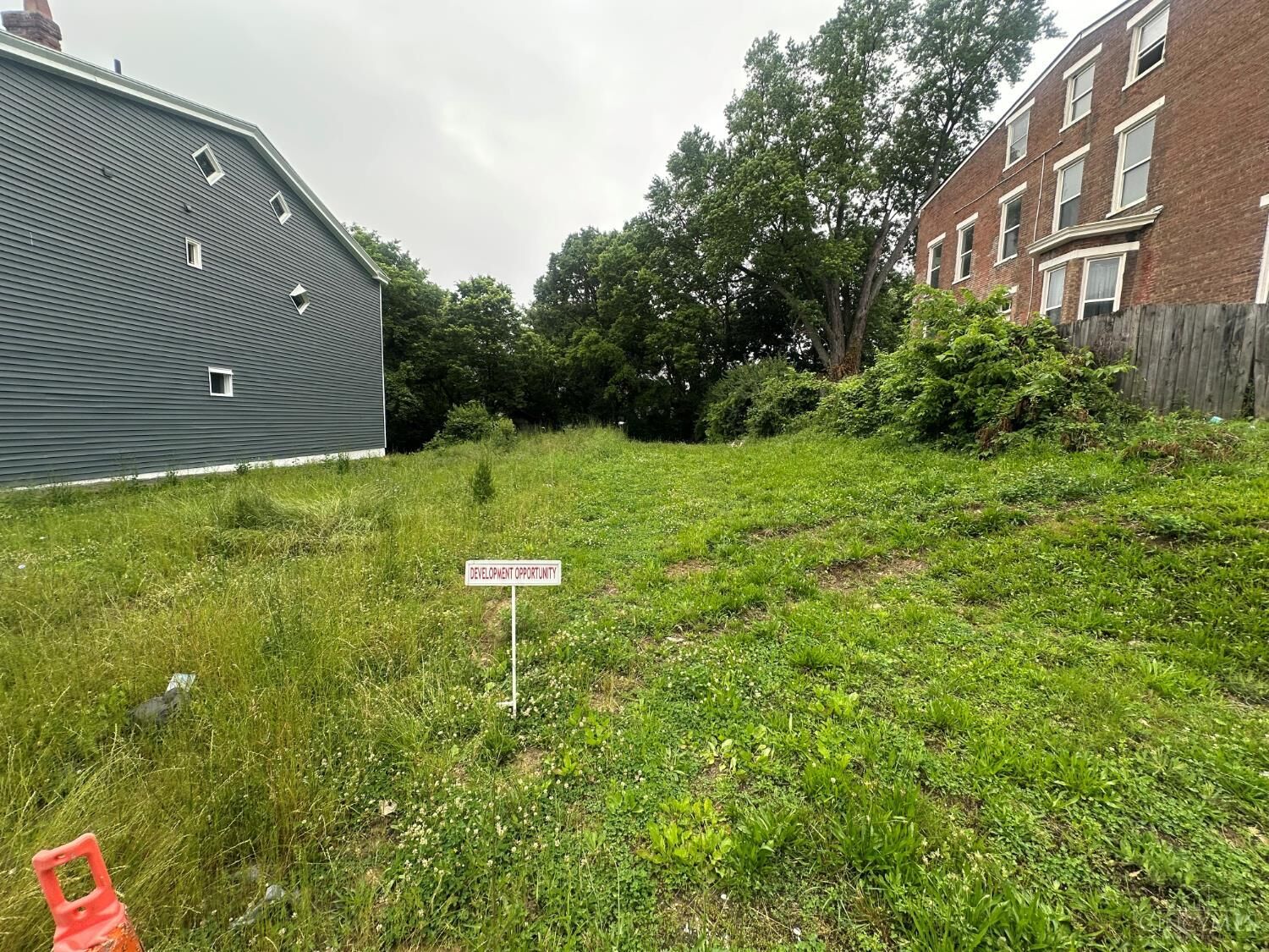 Property Photo:  963 Wells Street  OH 45205 
