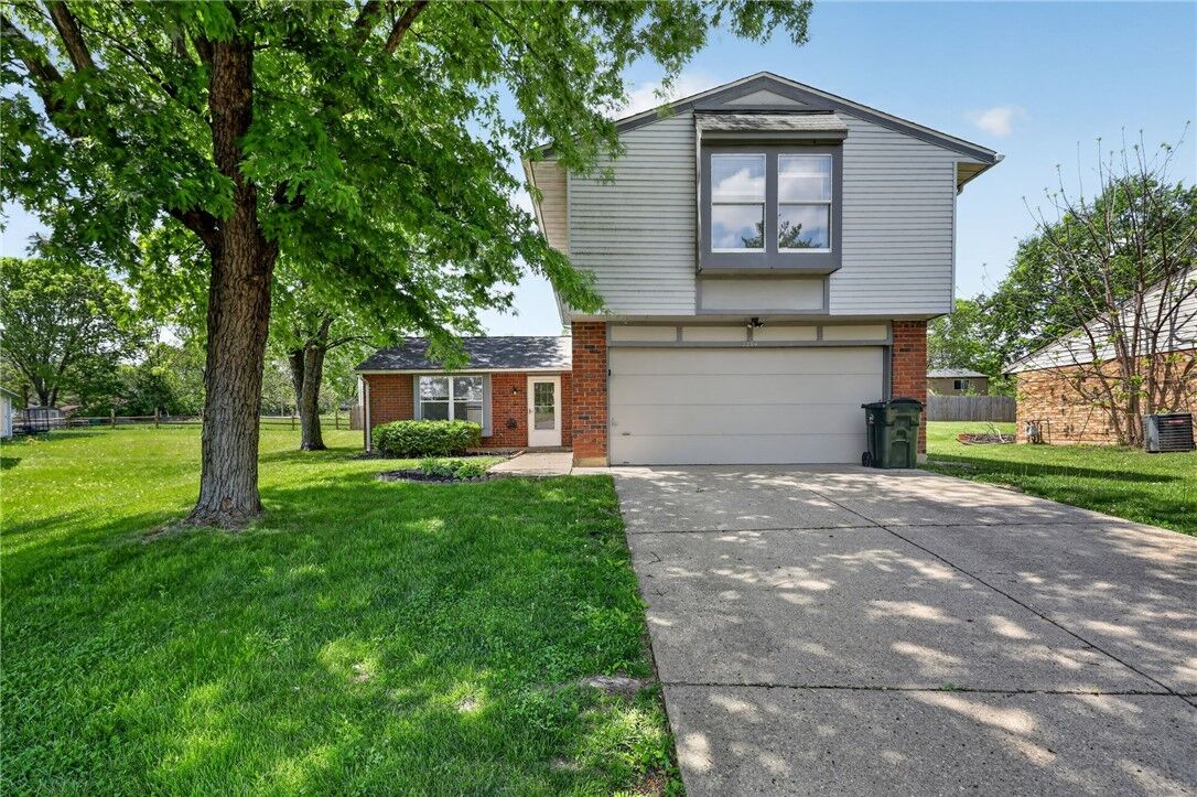 Property Photo:  2294 Cross Village Drive  OH 45342 