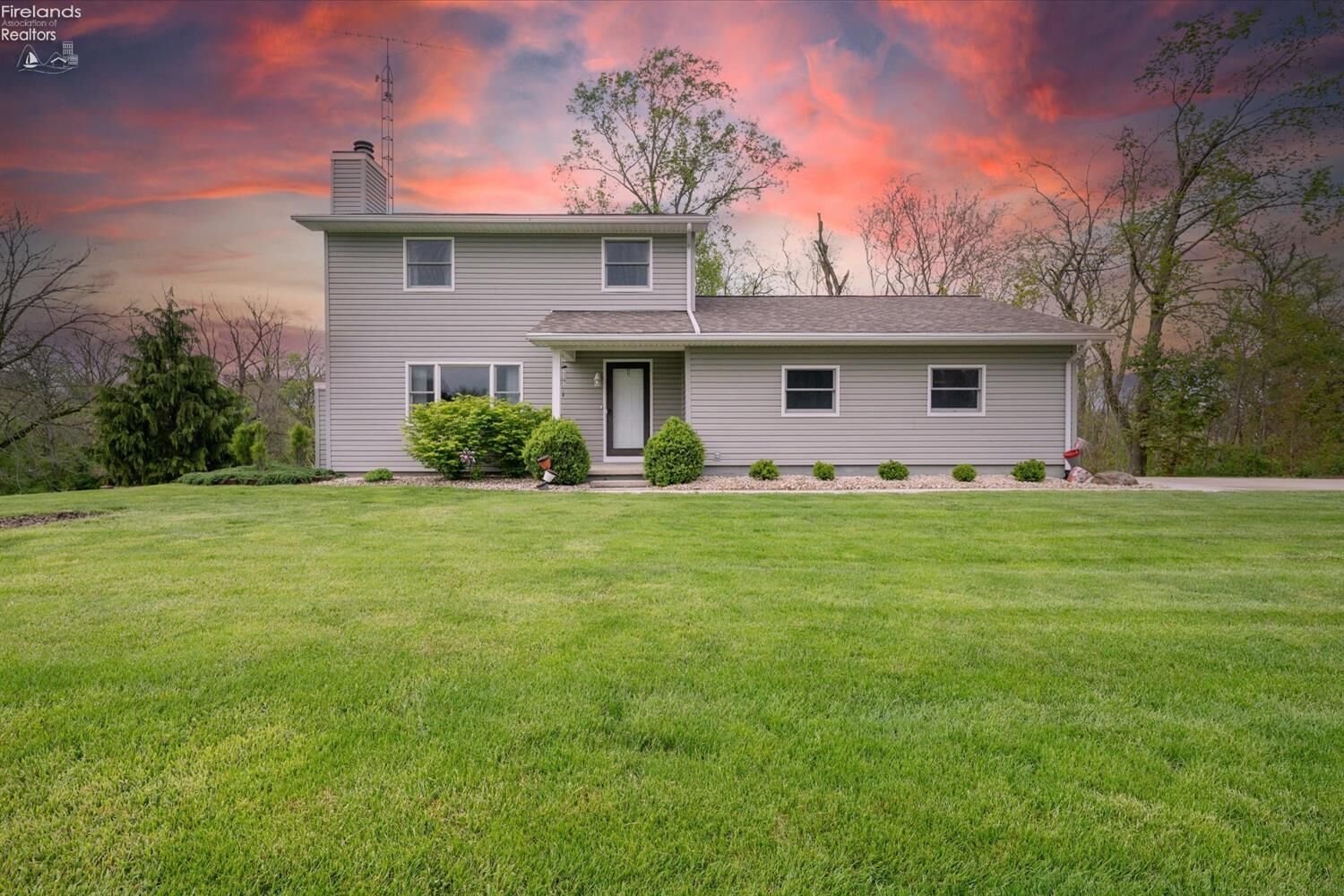 Property Photo: 3535 E State Route 18 OH 44883