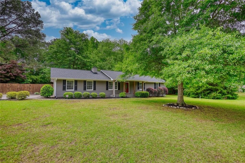 Property Photo:  4000 Grove Trail  GA 30052 