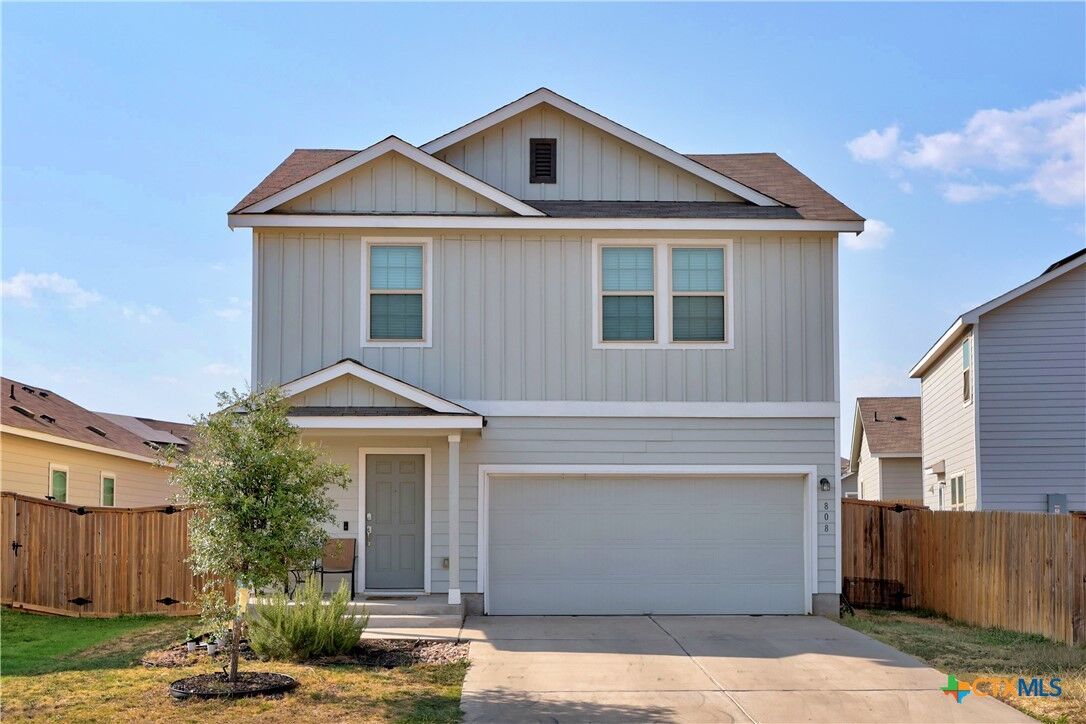 Property Photo:  808 Circle Way 26H  TX 76537 