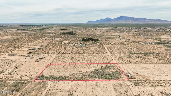 Property Photo:  1720 San Carlos Street  NM 88081 