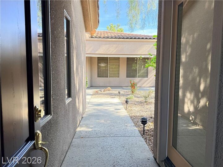 Property Photo:  16 Kennesaw Road  NV 89052 