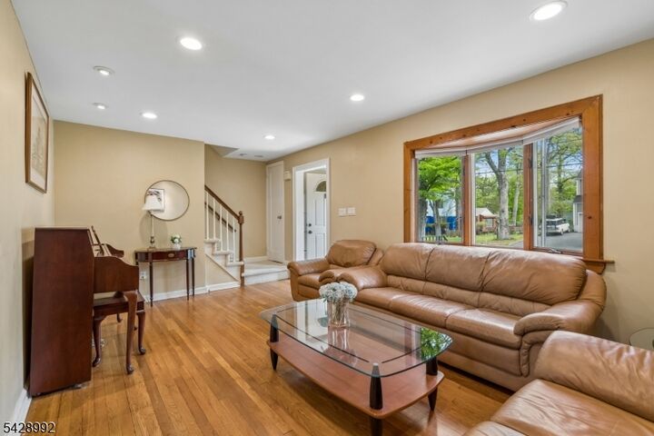 Property Photo: 85 Irving Ave NJ 07039