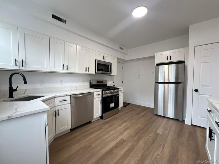 Property Photo:  27-29 Purchase Street  NY 10580 