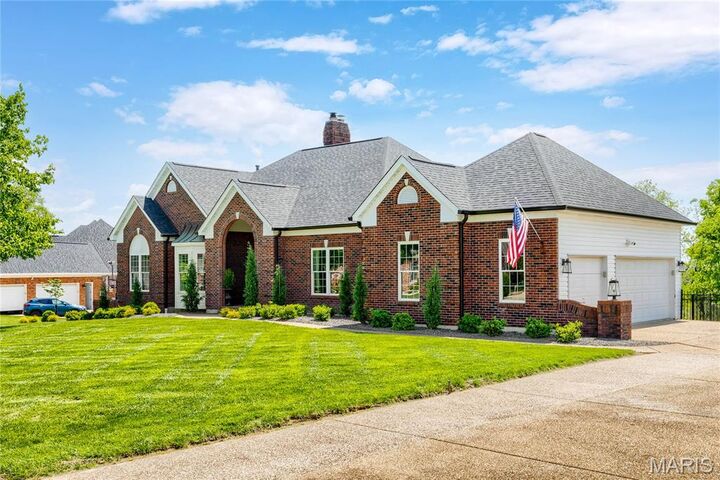 Property Photo:  5335 Lancelot Drive  MO 63304 