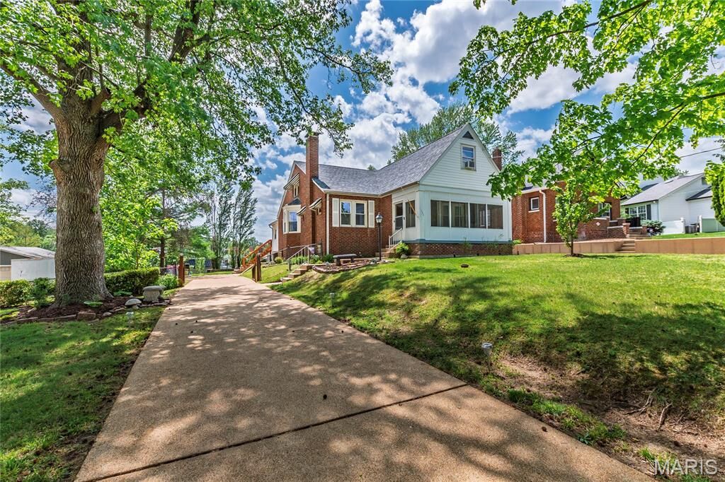 Property Photo: 11624 Denny Road MO 63126
