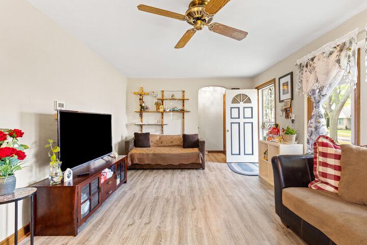 Property Photo:  2734 S 45th St  WI 53219 