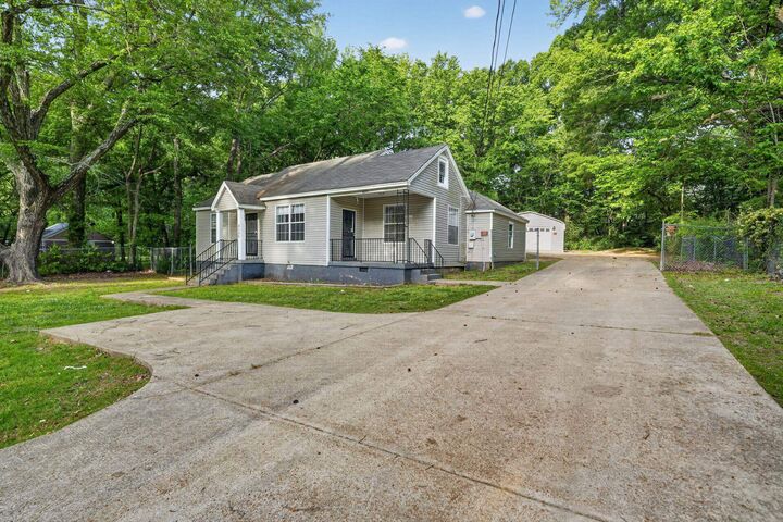 Property Photo:  4199 Auburn Rd  TN 38116 