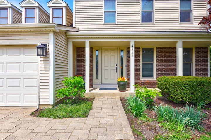 Property Photo:  4261 Oak Knoll Lane  IL 60192 