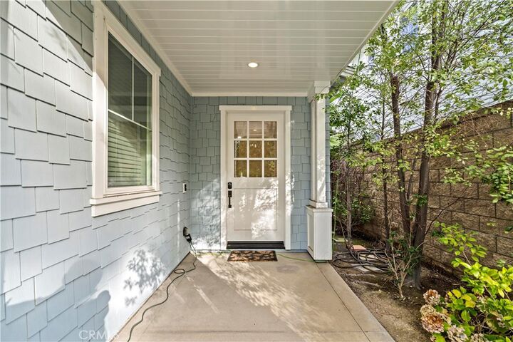 Property Photo:  4 Summer House Lane  CA 92660 