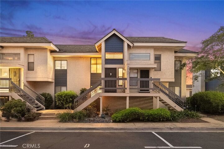 Property Photo:  3737 Balboa Terrace D  CA 92117 