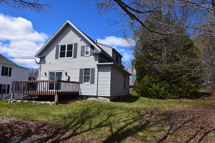 Property Photo:  64 Old Greene Road  ME 04240 