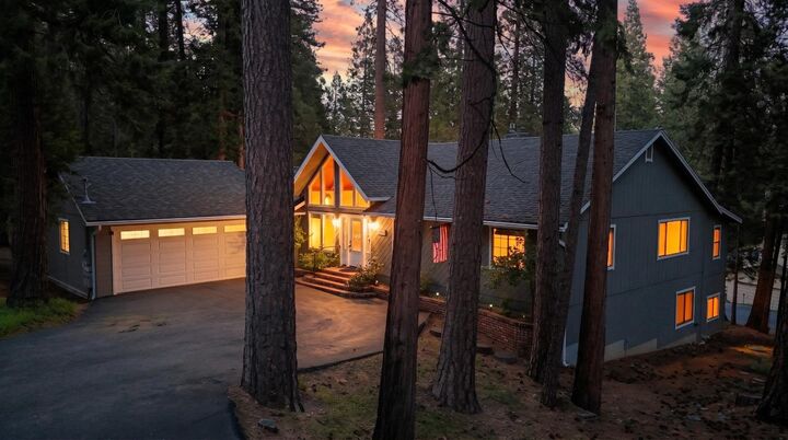 Property Photo:  2602 Linnet Lane  CA 95223 