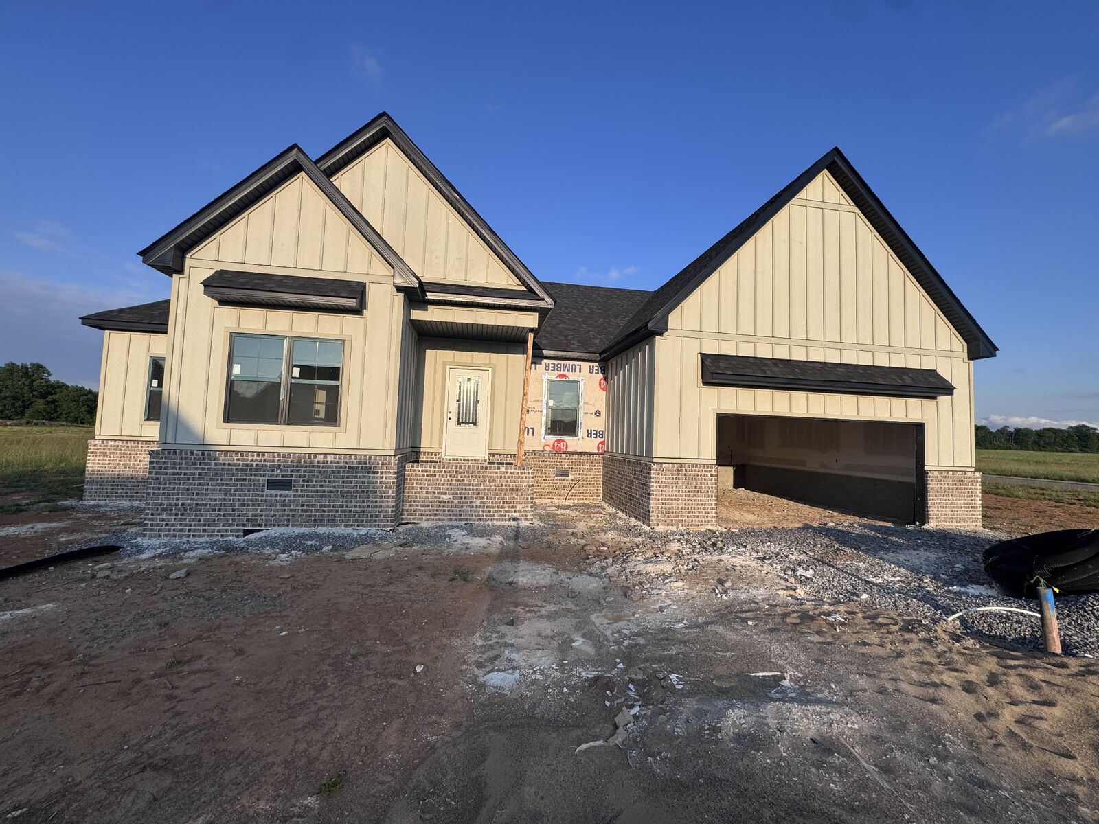 Property Photo:  182 Harvest Moon Ct  TN 37043 