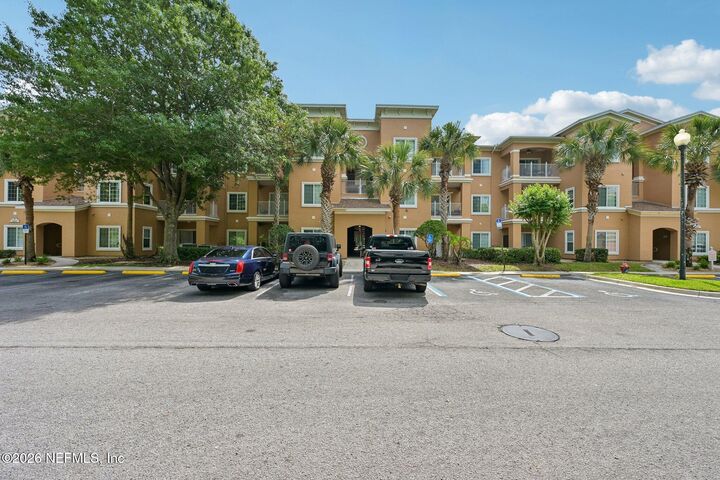 Property Photo:  520 Florida Club Boulevard 108  FL 32084 