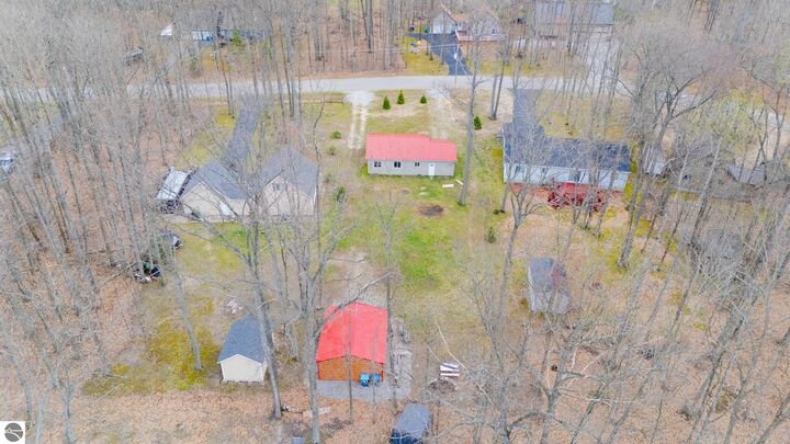 Property Photo: 408 Kirkshire Avenue MI 48653