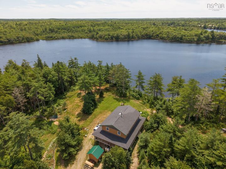 236 Canoe Lake Estates Road — photo 1