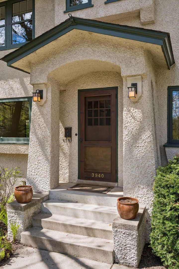 Property Photo:  3940 Richfield Road  MN 55410 