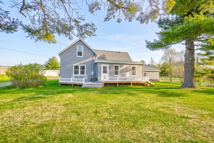Property Photo:  887 68th Avenue  WI 54001 