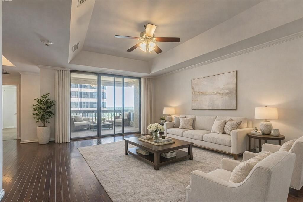 Property Photo: 5909 Luther Lane 1502 TX 75225