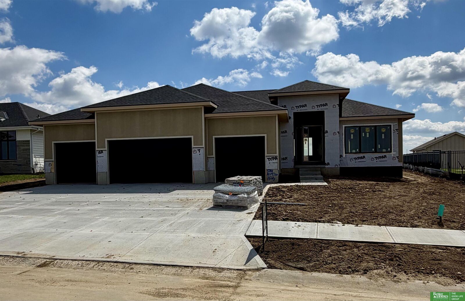 Property Photo:  5701 N 197th Street  NE 68022 