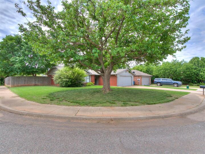 Property Photo:  1708 Garcia Avenue  OK 73003 