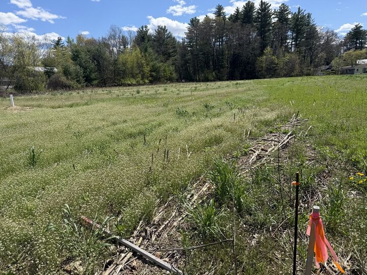 Property Photo:  152 County Road  MA 01073 