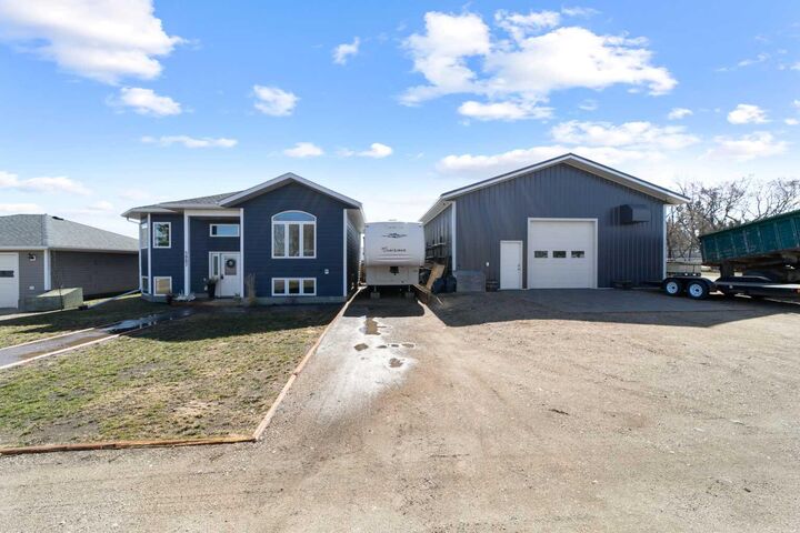 Property Photo: 5007 52 Street AB T0B 0B0