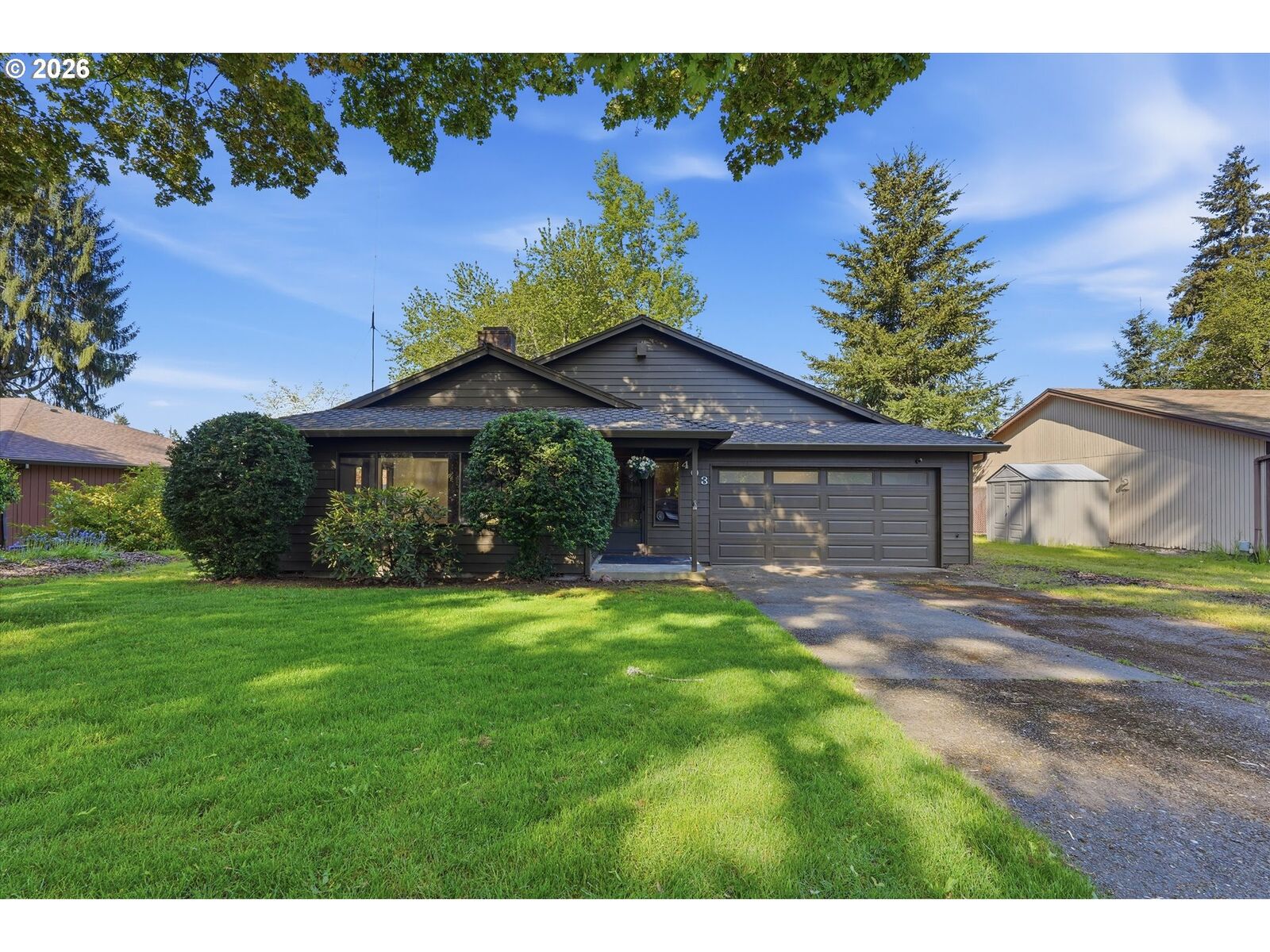 Property Photo:  403 NE 134th Pl  OR 97230 