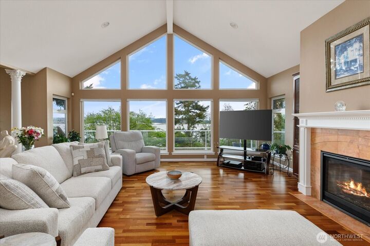 Property Photo:  2390 SW Freund Street  WA 98277 