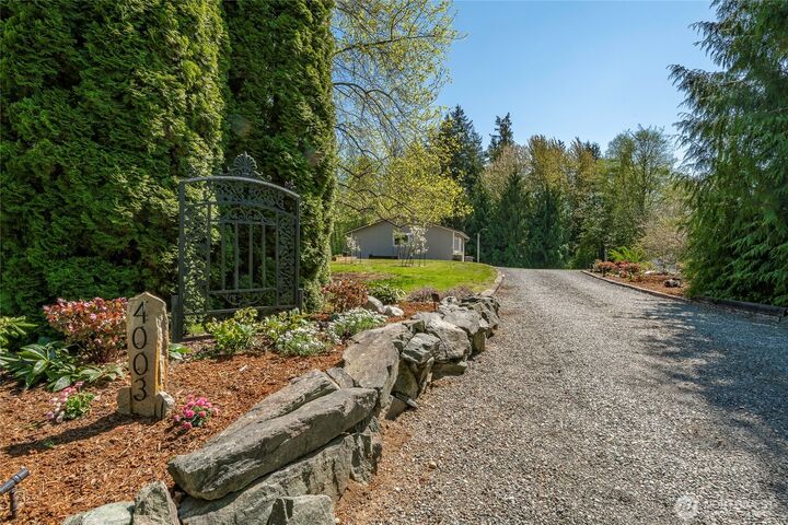 Property Photo:  4003  Hoier  WA 98230 