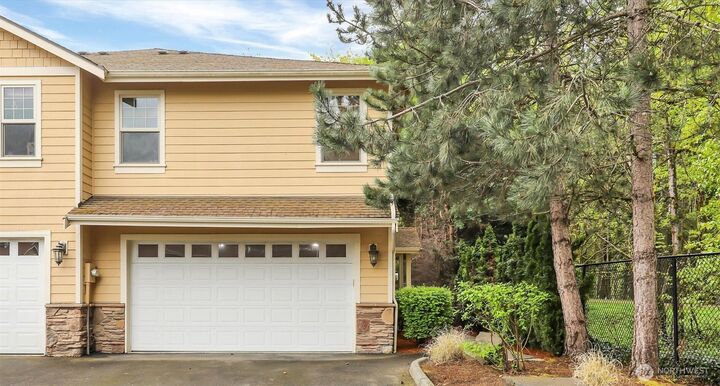 Property Photo:  21900 SE 242nd Street A3  WA 98038 