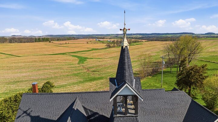 Property Photo: 6603 W Council Hill Road IL 61075